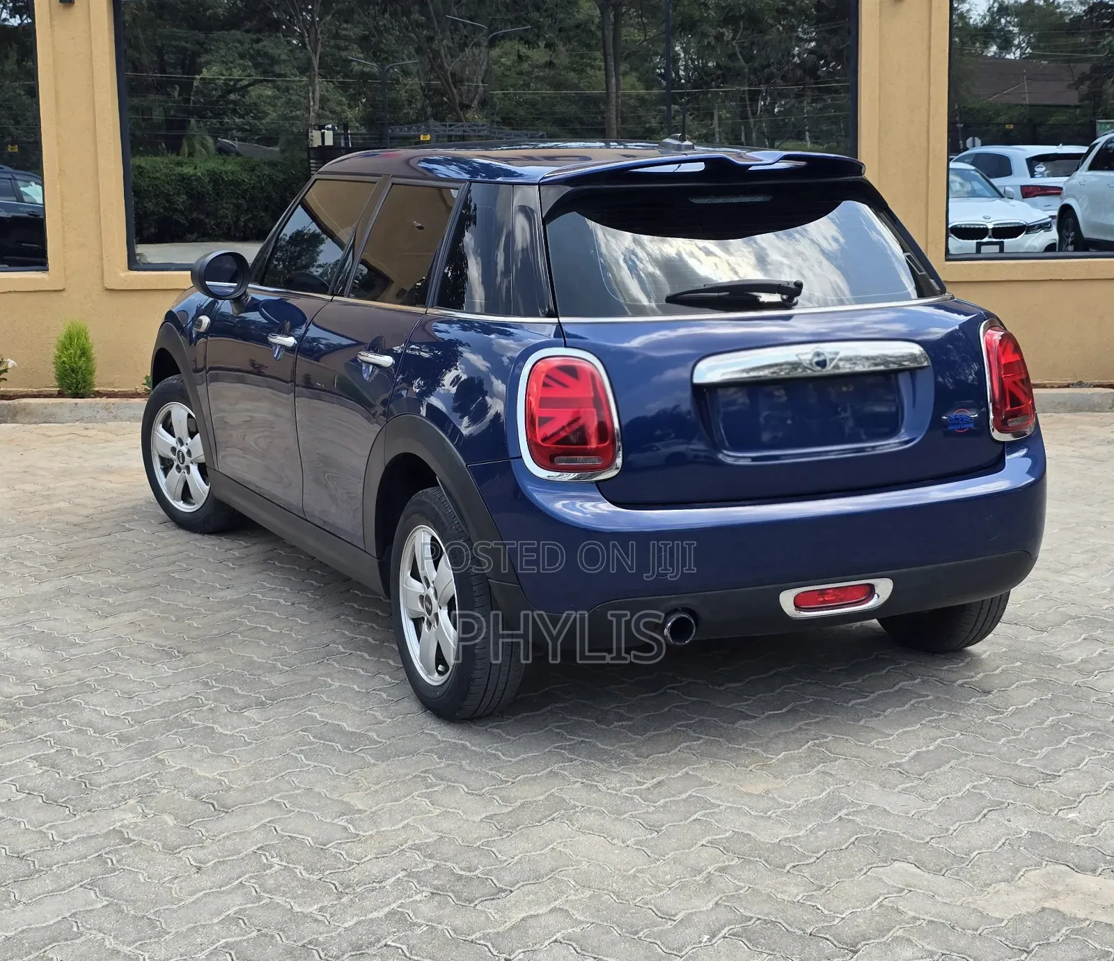 Mini Cooper 2016 Blue