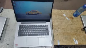 Laptop Lenovo IdeaPad 1 4GB AMD A6 SSD 60GB