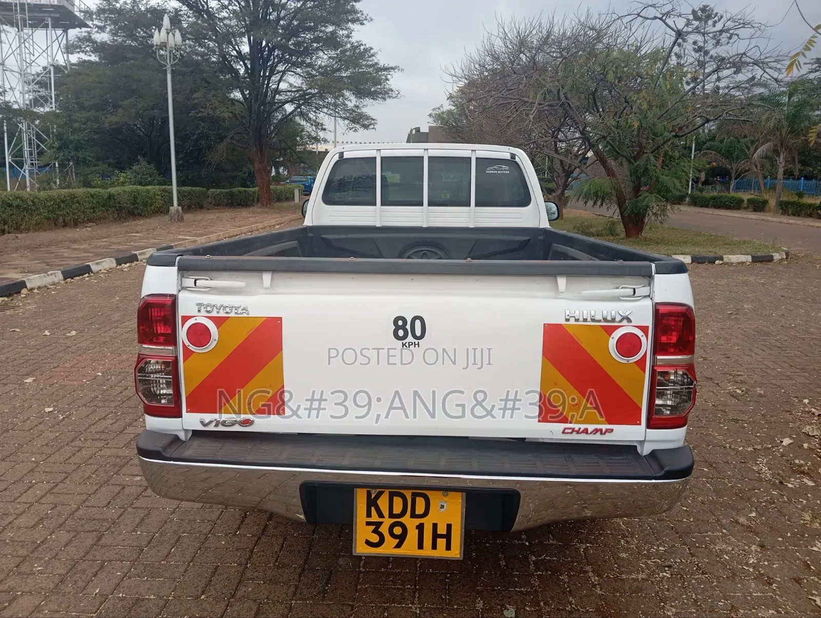 Toyota Hilux 2014 White