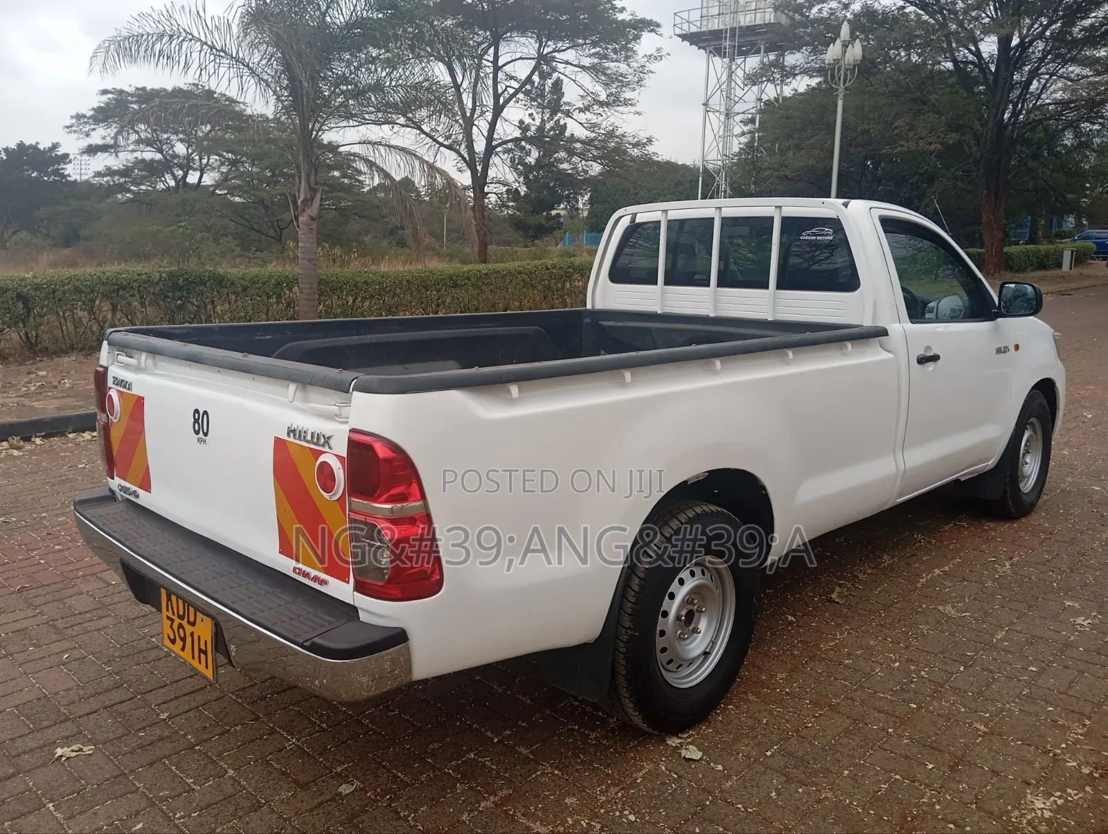 Toyota Hilux 2014 White