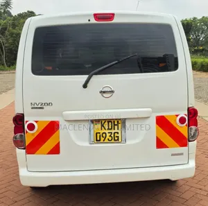 Nissan NV200 2015 White