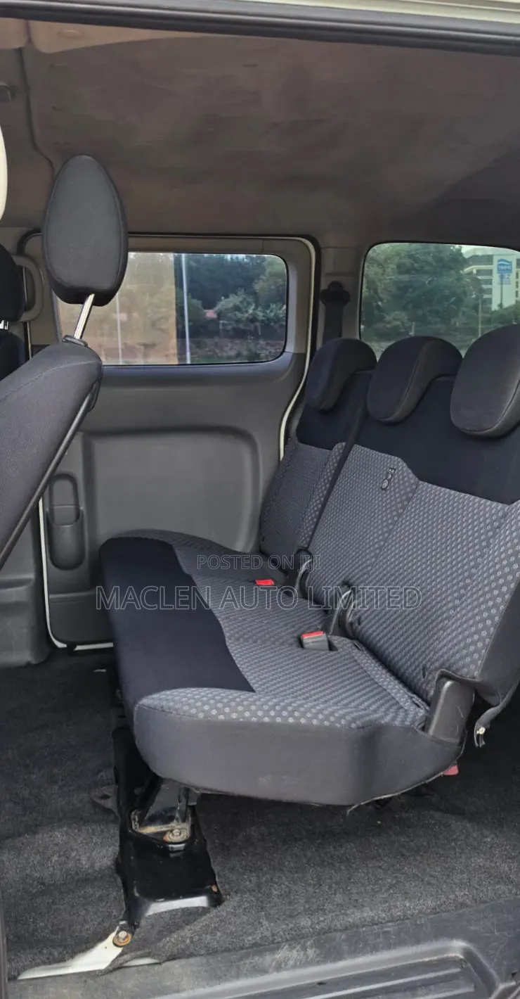 Nissan NV200 2015 White