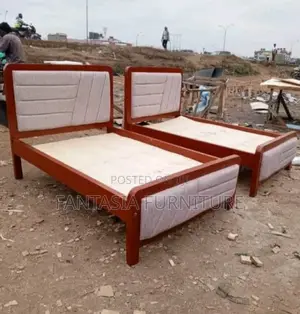 5x6 Wooden Mocket Bed: New Deal