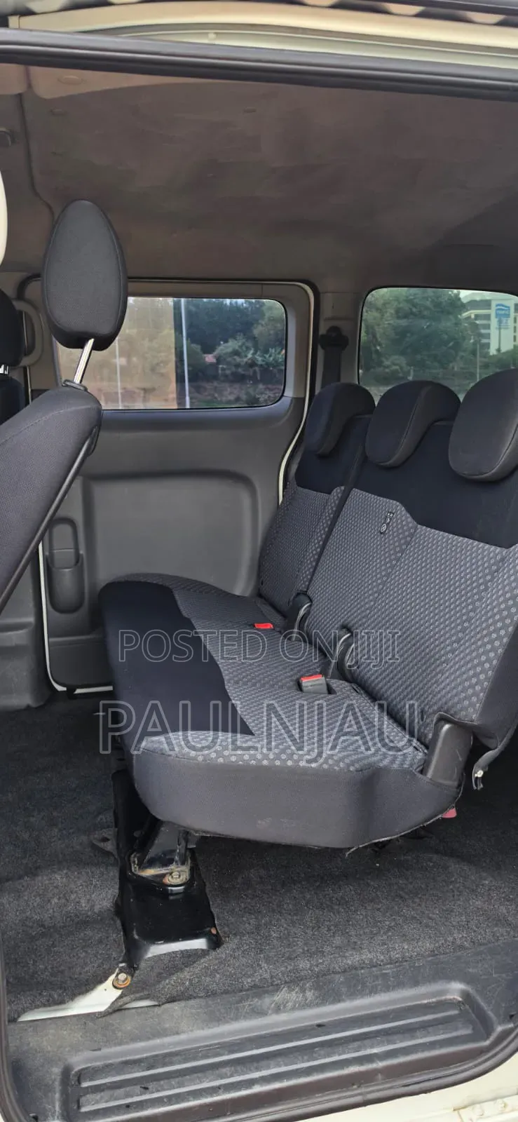 Nissan NV200 2015 White