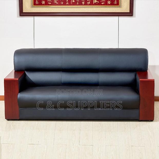 5-Seater Executive Visitor's Sofa Set. - thumbnail 4