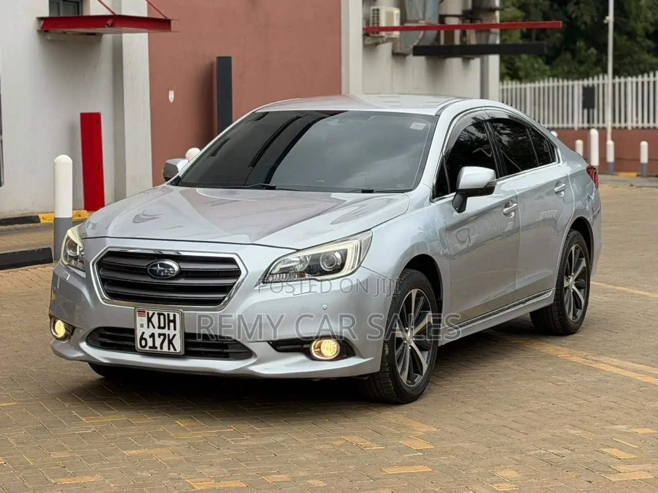 Subaru Legacy 2014 Silver