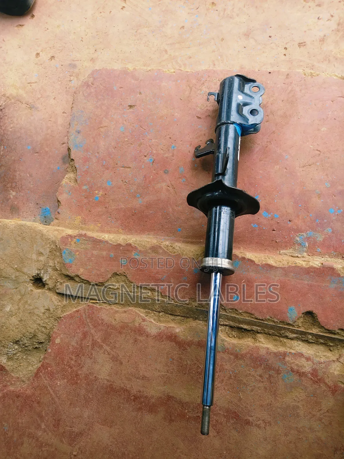 Nissan Note E12 Shocks Absorbers
