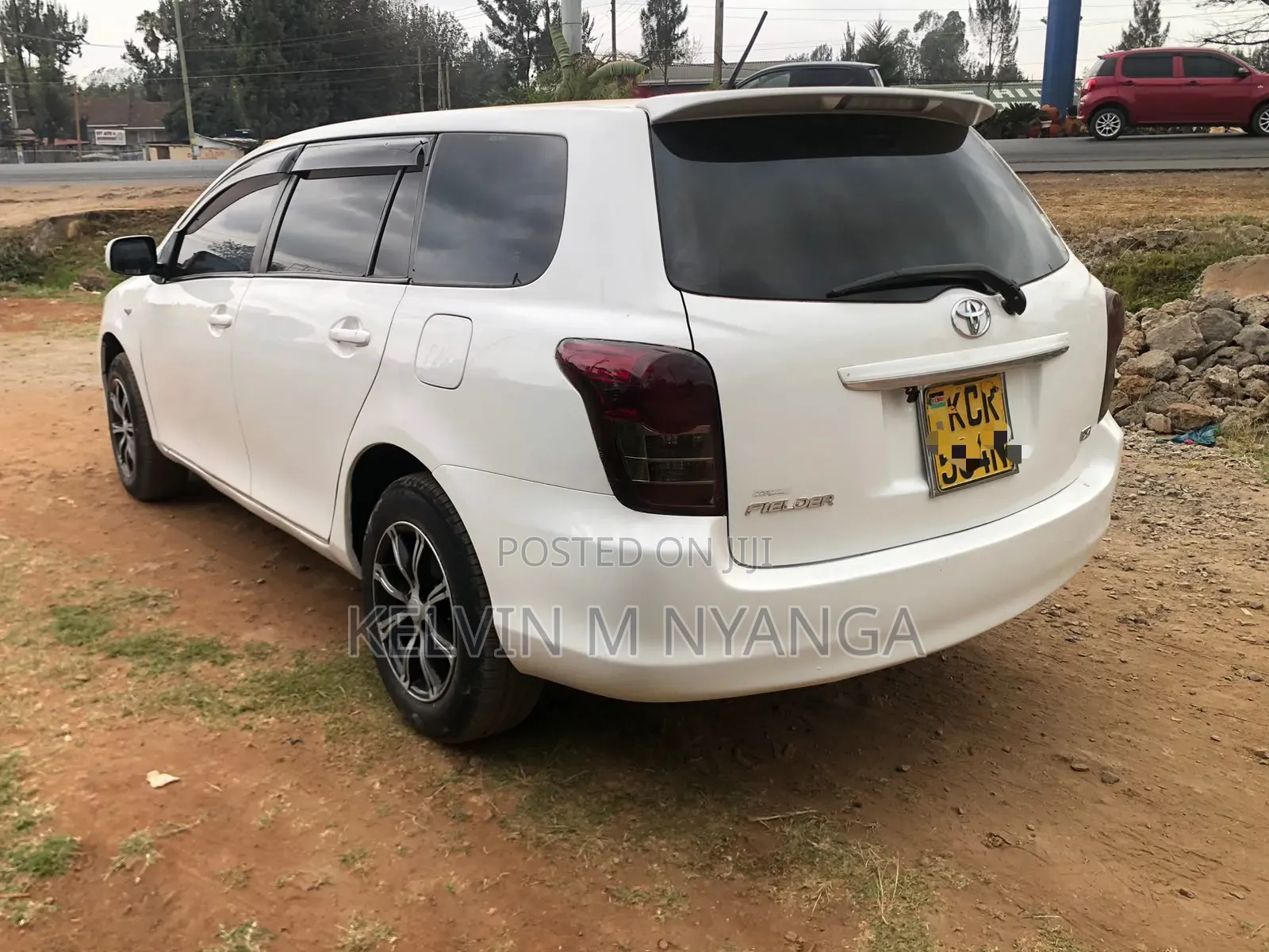 Toyota Corolla Fielder 2011 White