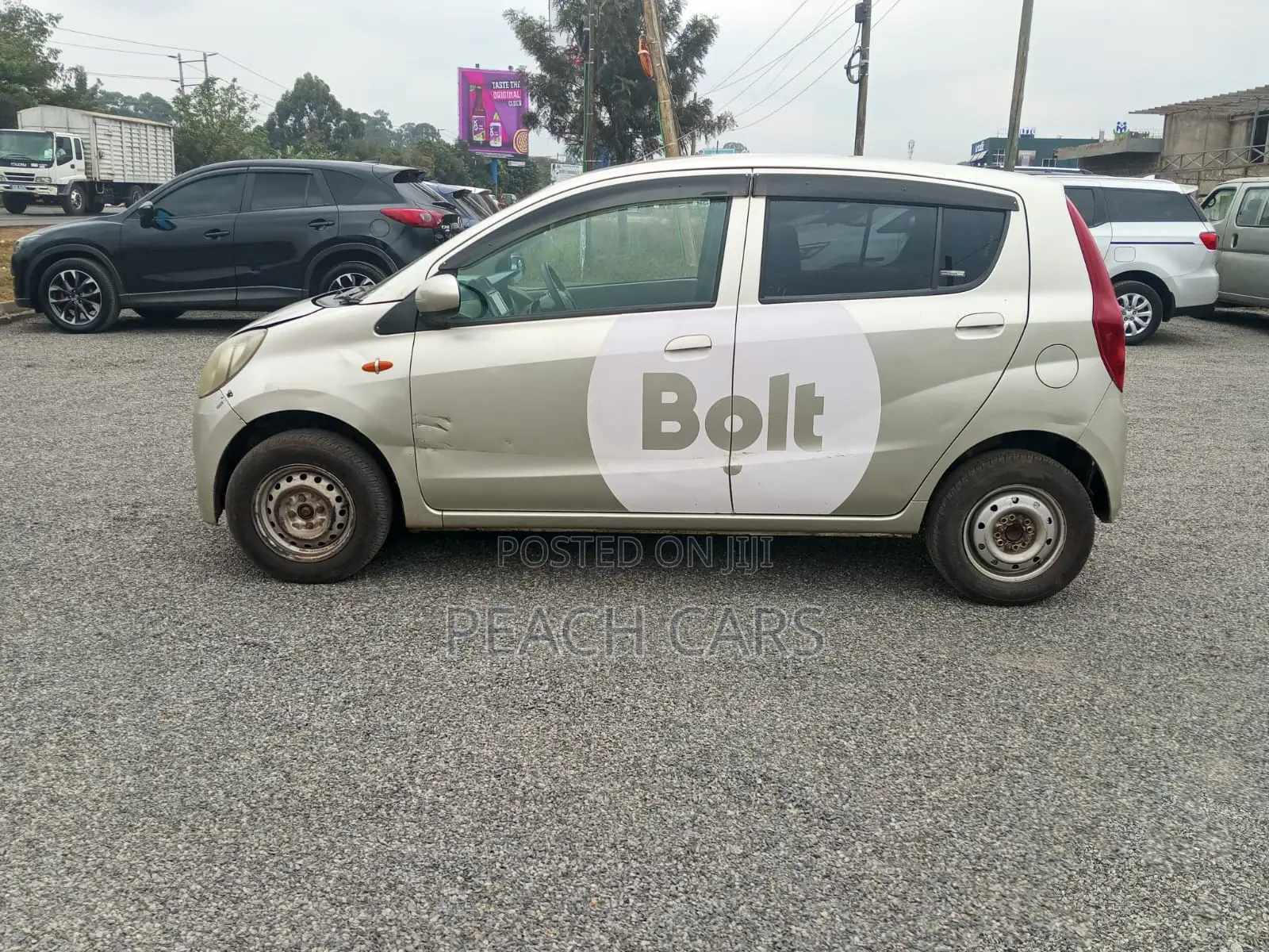 Daihatsu Mira 2011 Gold