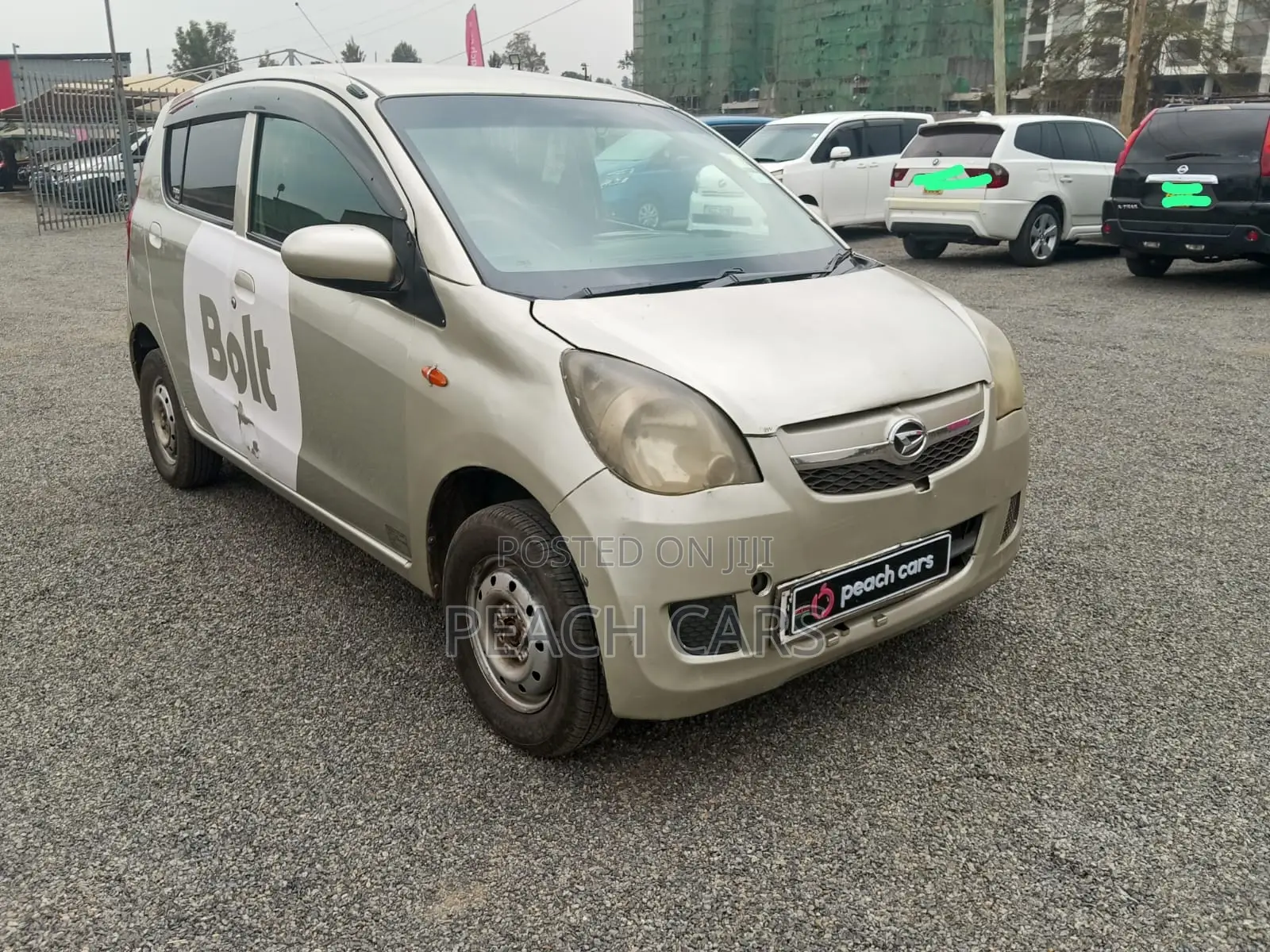Daihatsu Mira 2011 Gold