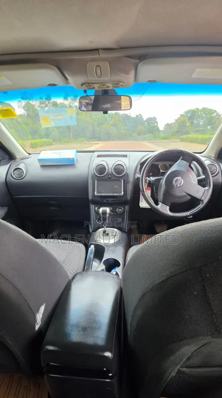 Nissan Dualis 2010 Silver
