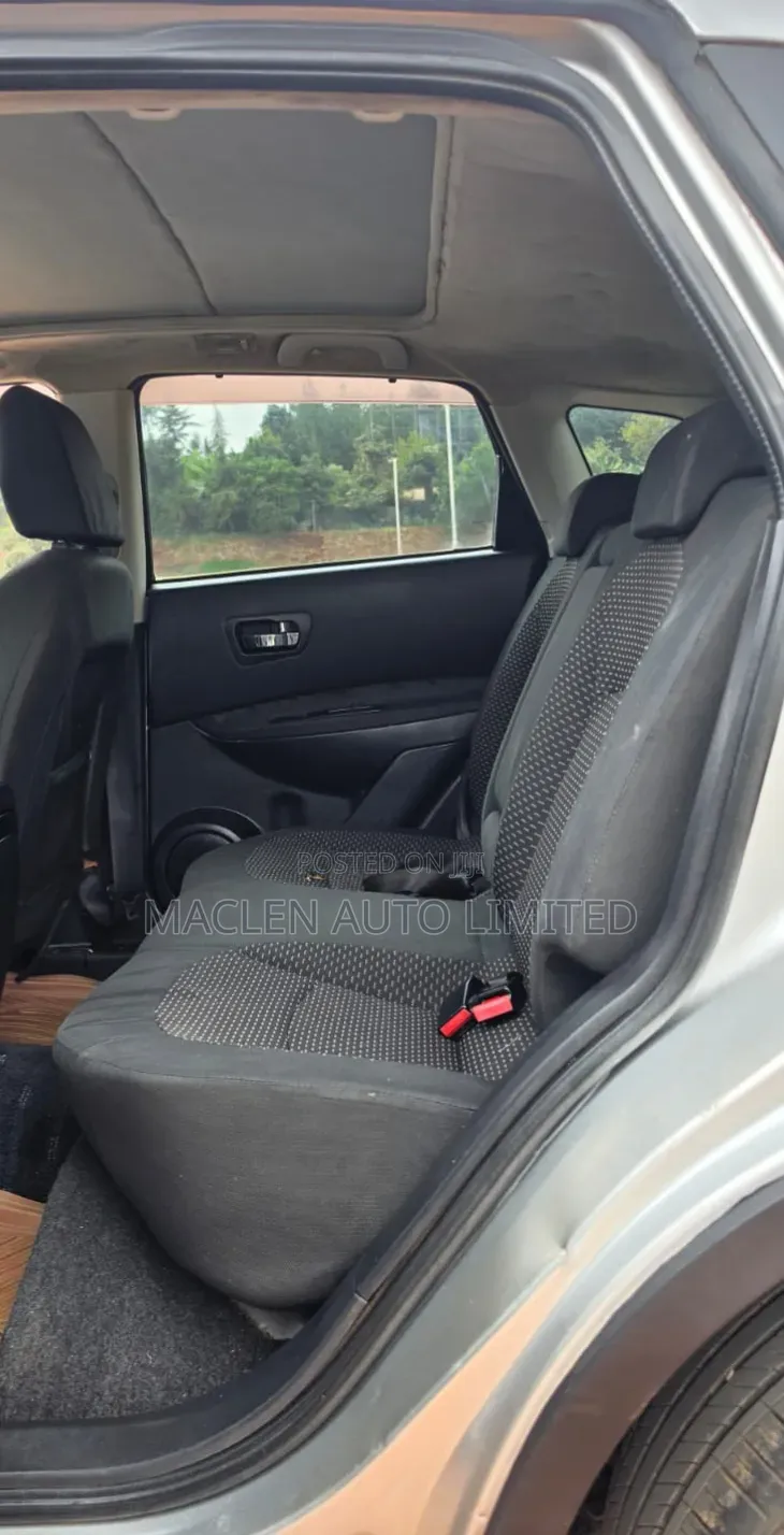 Nissan Dualis 2010 Silver
