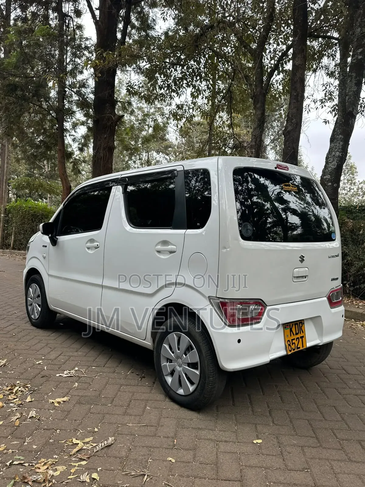 Suzuki Wagon R 2019 White