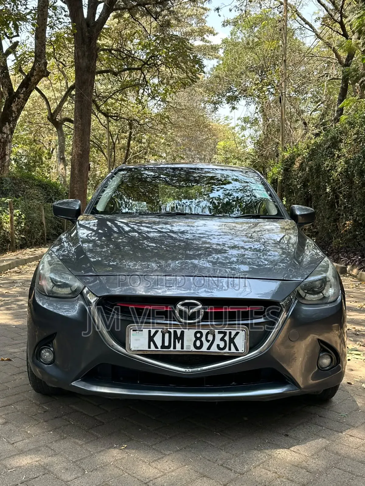 Mazda Demio 2016 Gray