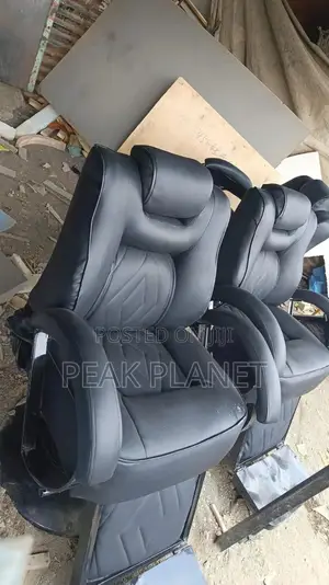 Premium Salon Shaving Chair