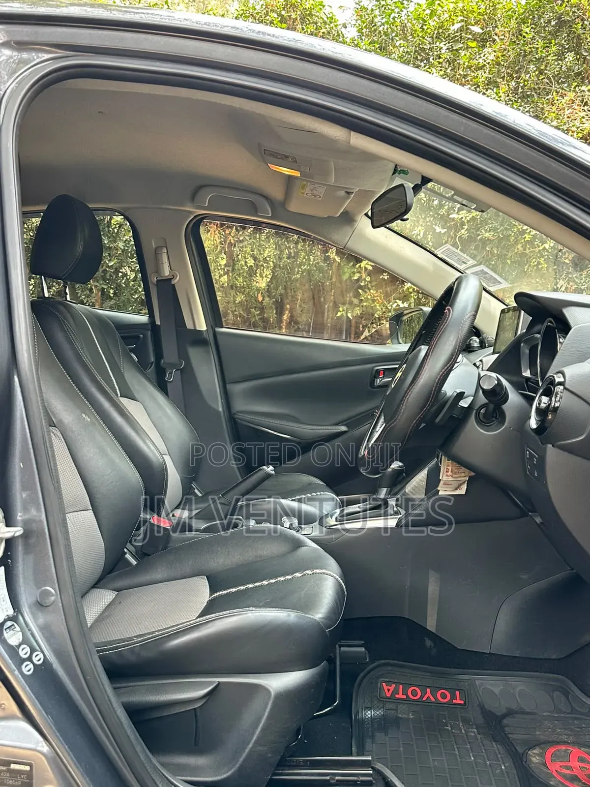 Mazda Demio 2016 Gray