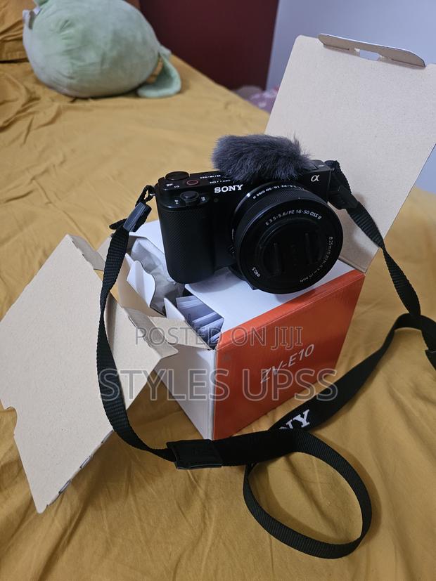Sony Zv E10