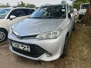 Toyota Corolla 2017 Silver