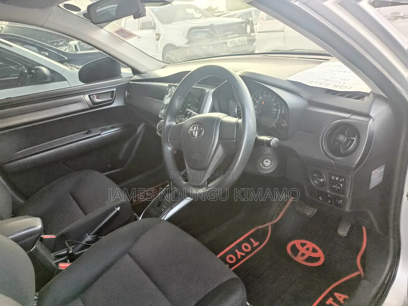 Toyota Corolla 2017 Silver