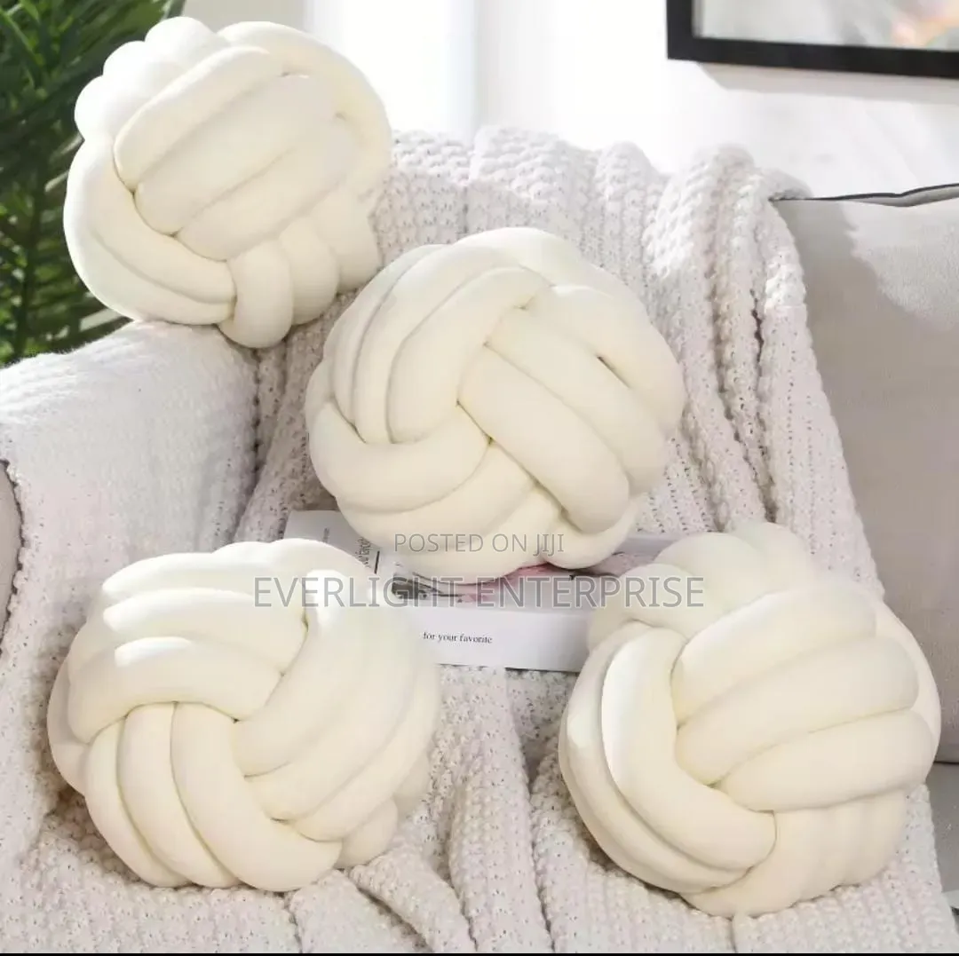 Knot Pillow Round Ball Home Decor Cushion