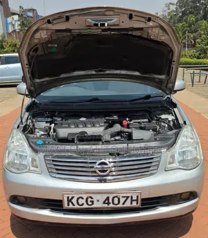 Nissan Bluebird 2009 Silver