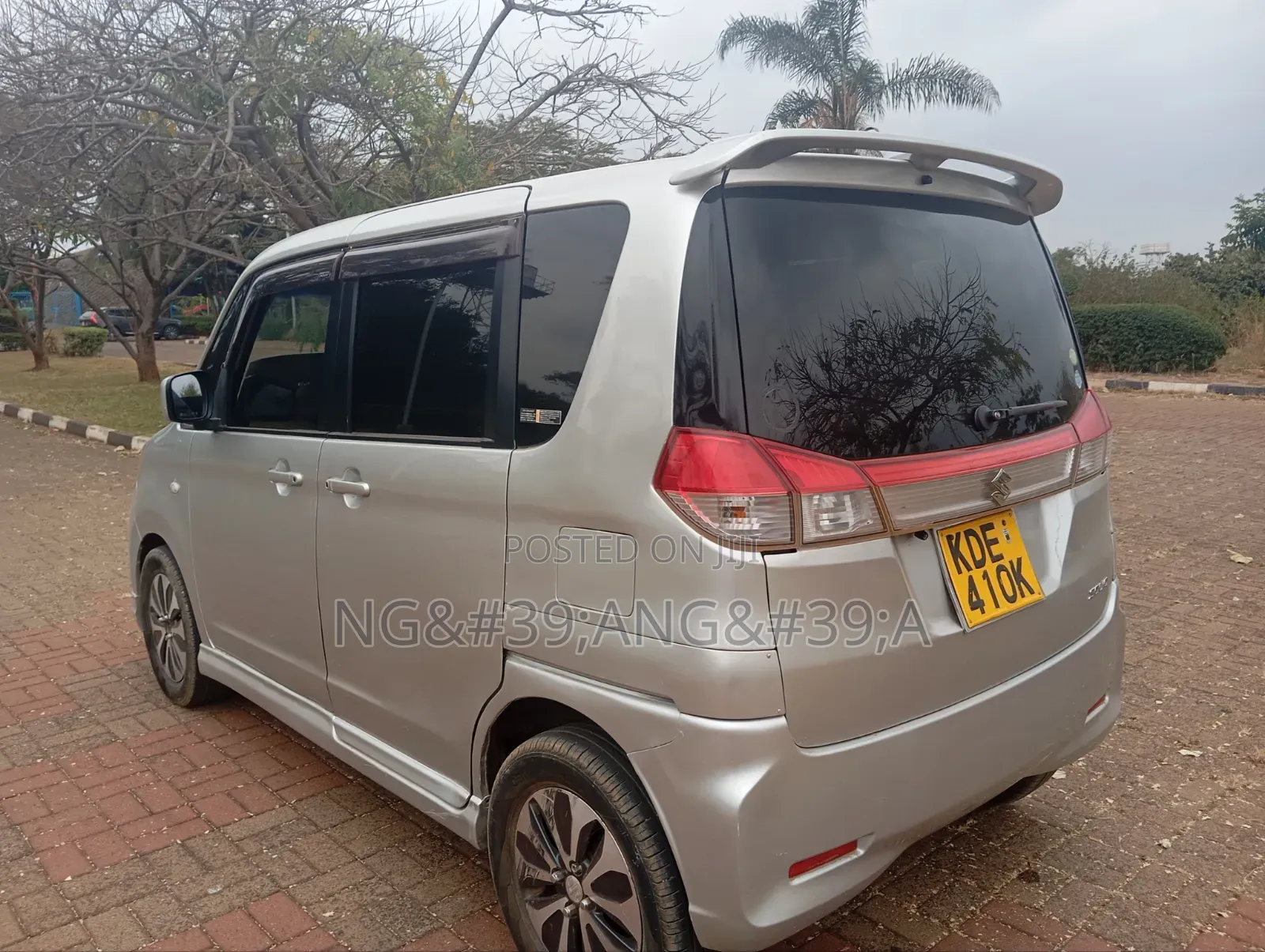 Suzuki Solio 2014 Silver
