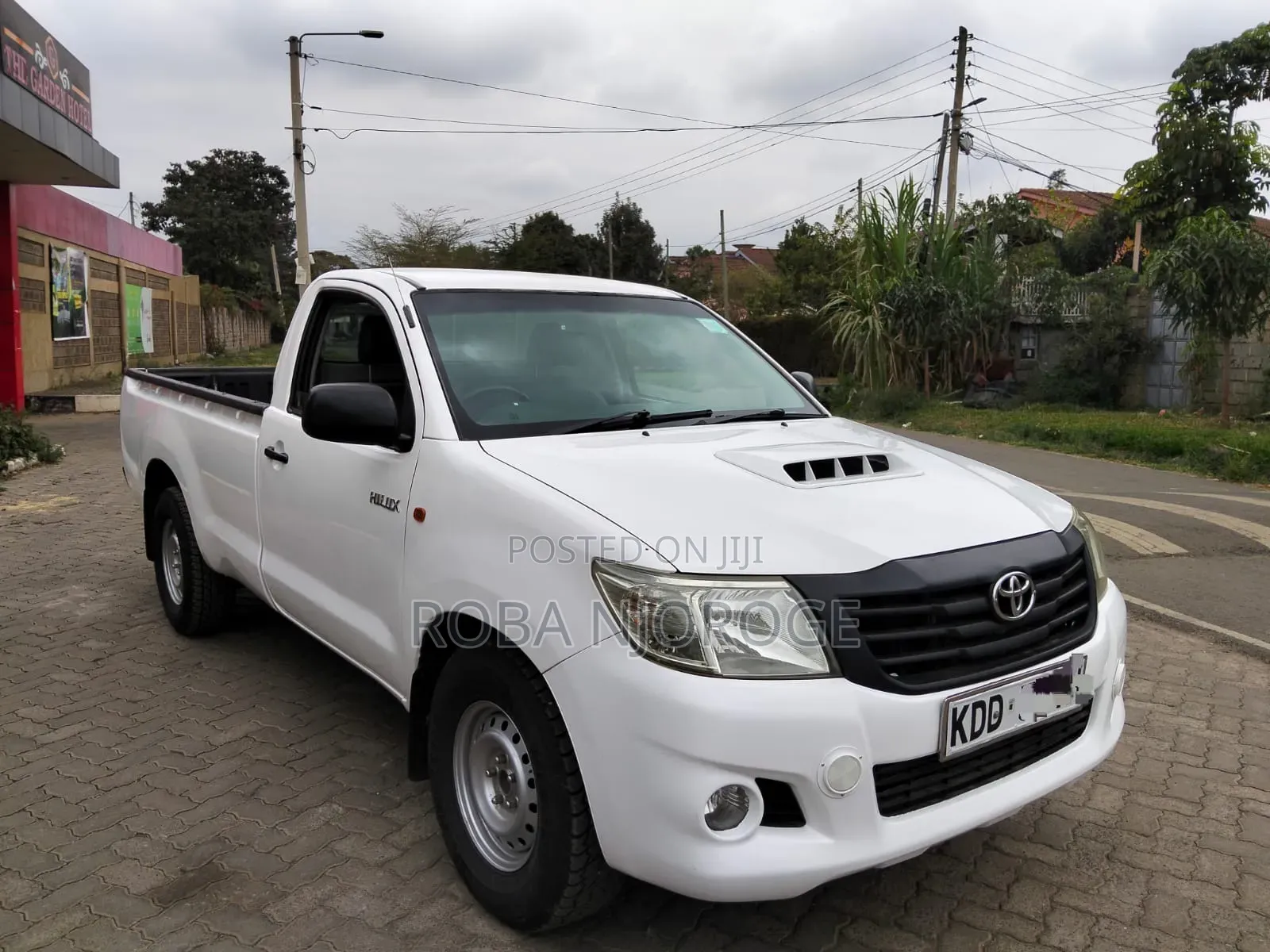 Toyota Hilux SR5 2014 Off white