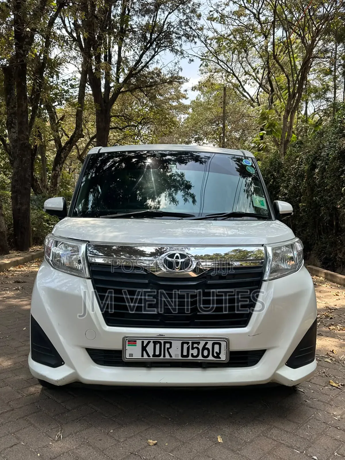 Toyota Roomy 2017 White