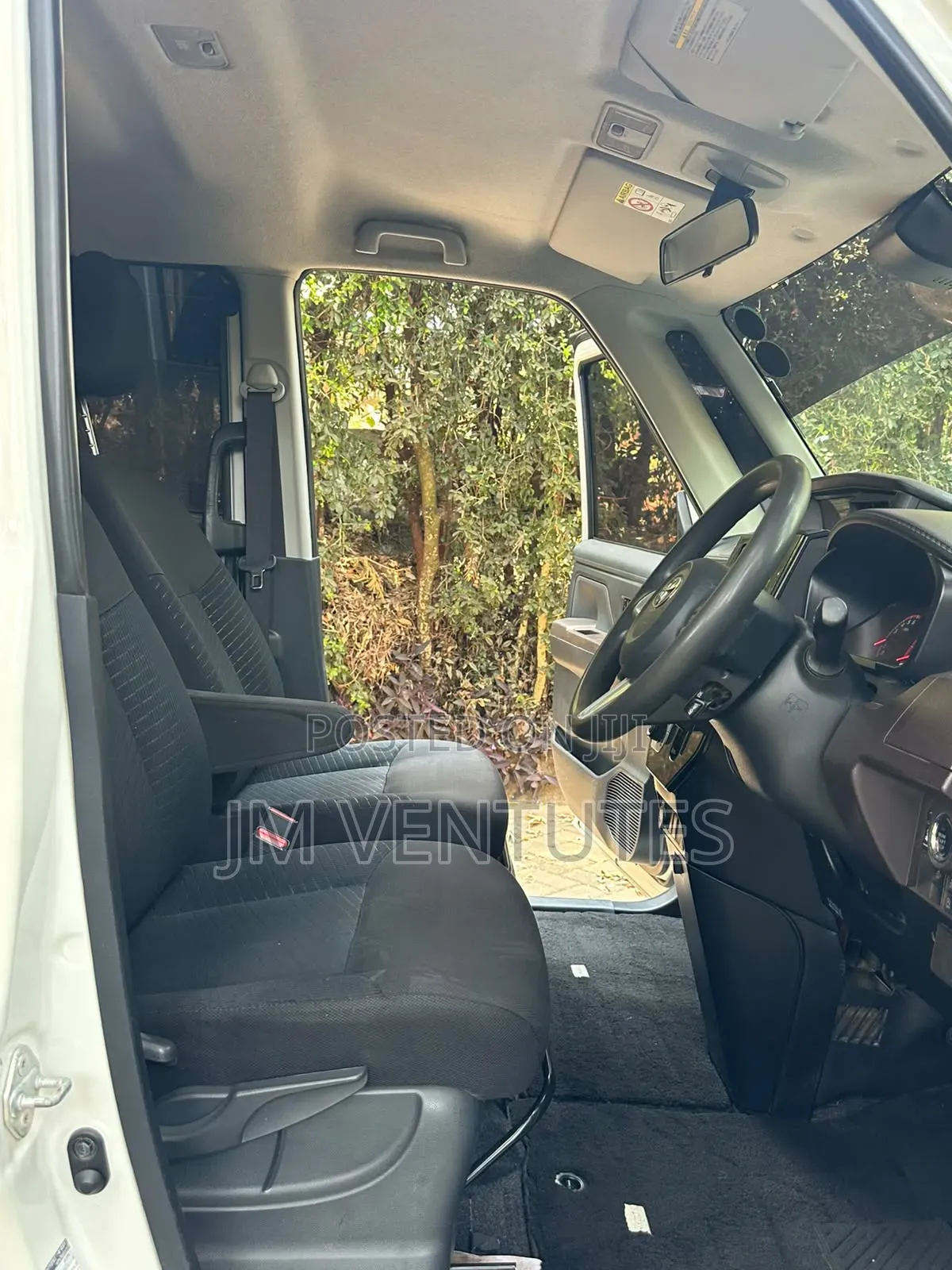 Toyota Roomy 2017 White