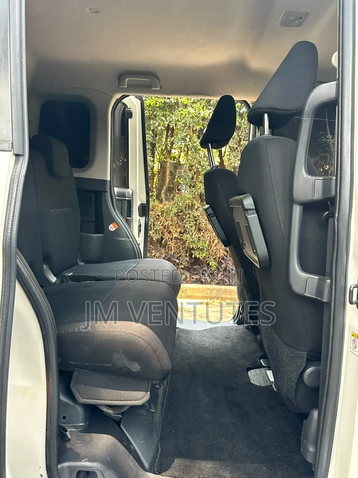 Toyota Roomy 2017 White