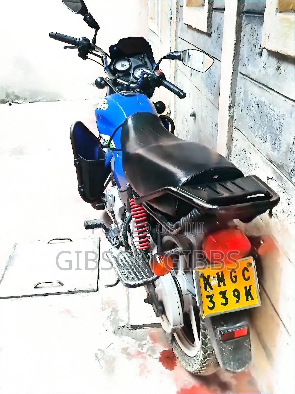 TVS 2021 Blue