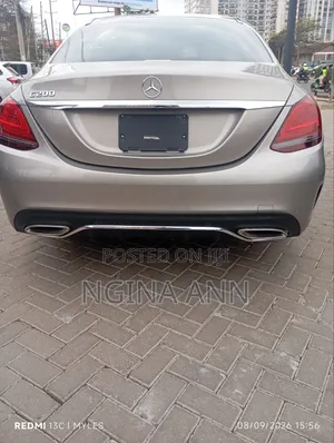 Mercedes-Benz C200 2019 Ivory