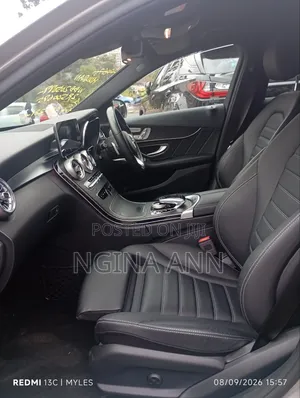 Mercedes-Benz C200 2019 Ivory
