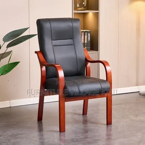 Office Chair;Executive Leather Visitors Seat.