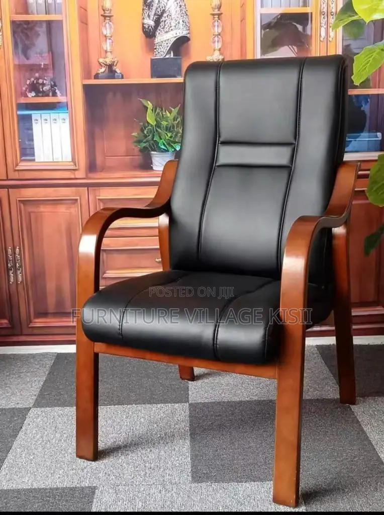 Office Chair;Executive Leather Visitors Seat.