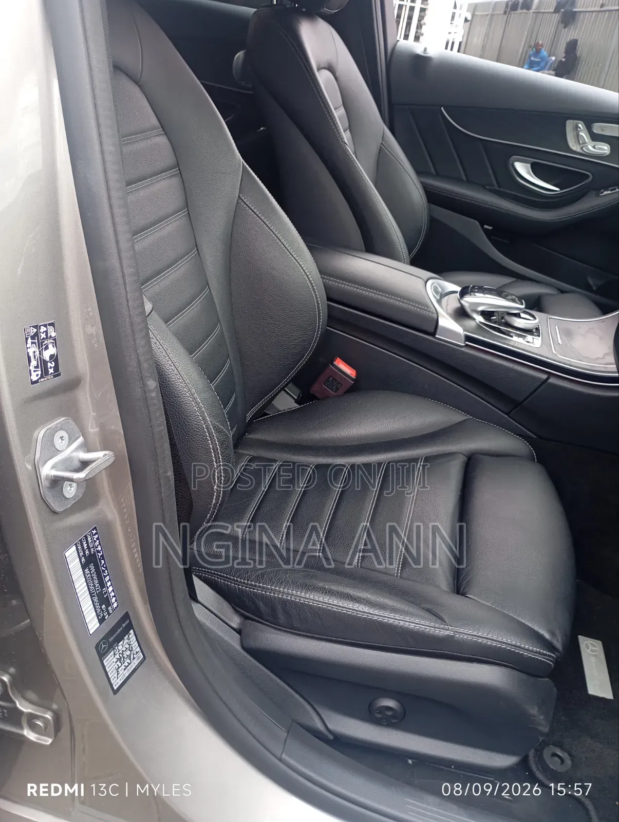 Mercedes-Benz C200 2019 Ivory