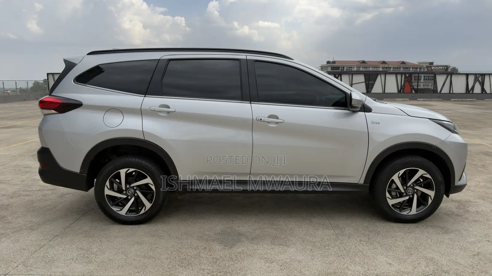 Toyota Rush 1.5 RWD 2018 Silver