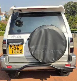 Toyota Land Cruiser Prado 2001 White