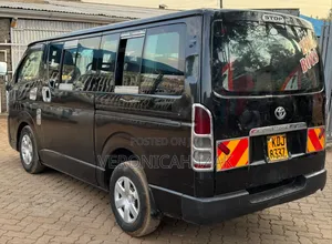 Toyota HiAce 2015 Black