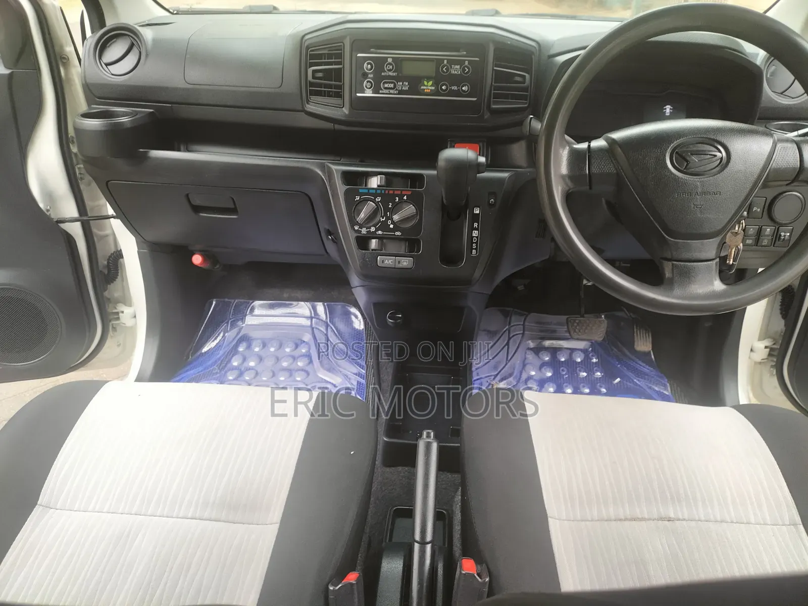 Daihatsu Mira 2018 White