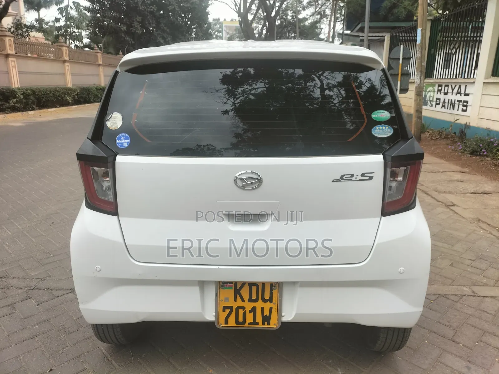 Daihatsu Mira 2018 White