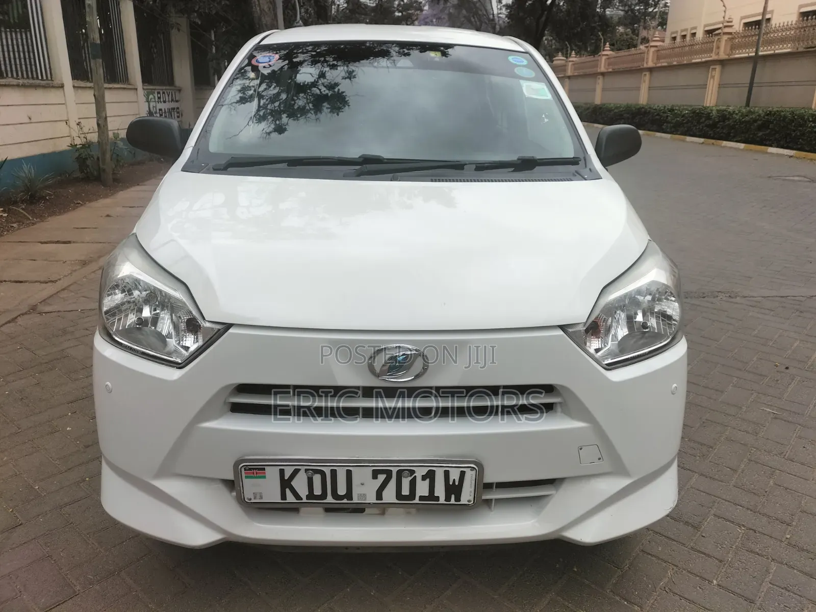 Daihatsu Mira 2018 White