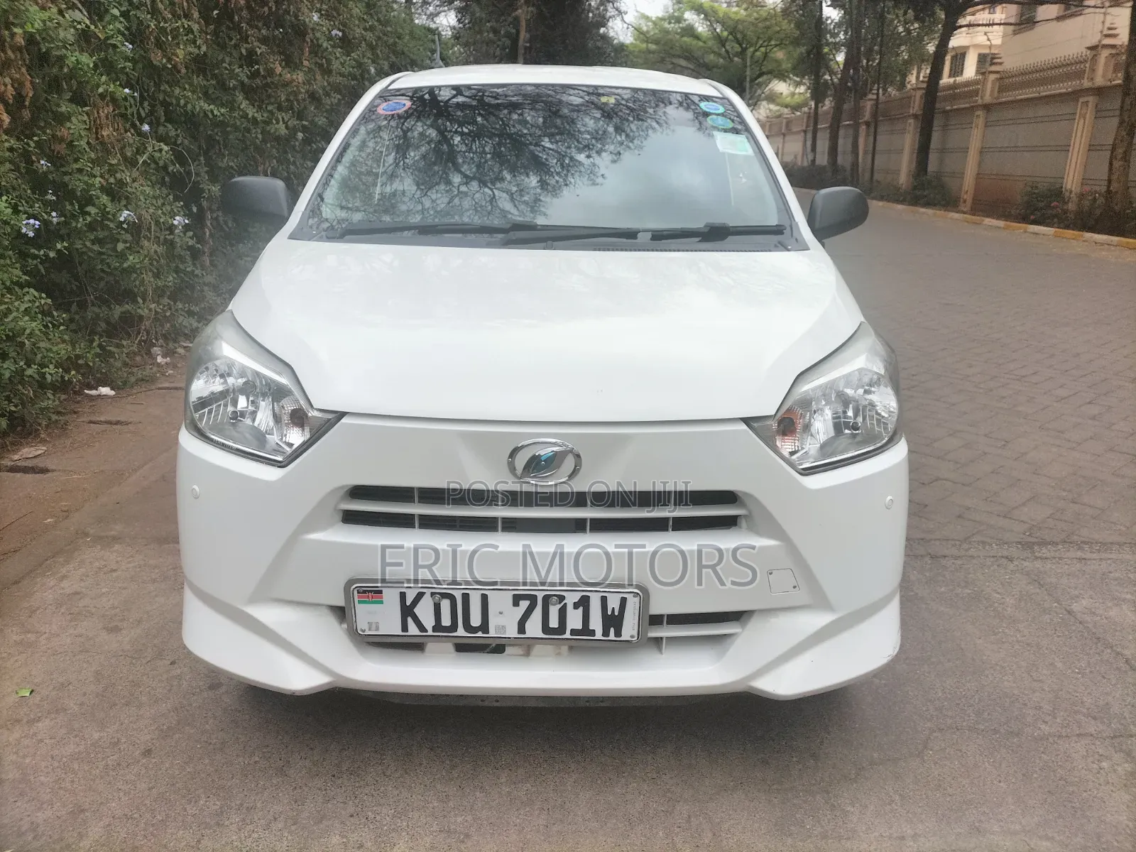 Daihatsu Mira 2018 White
