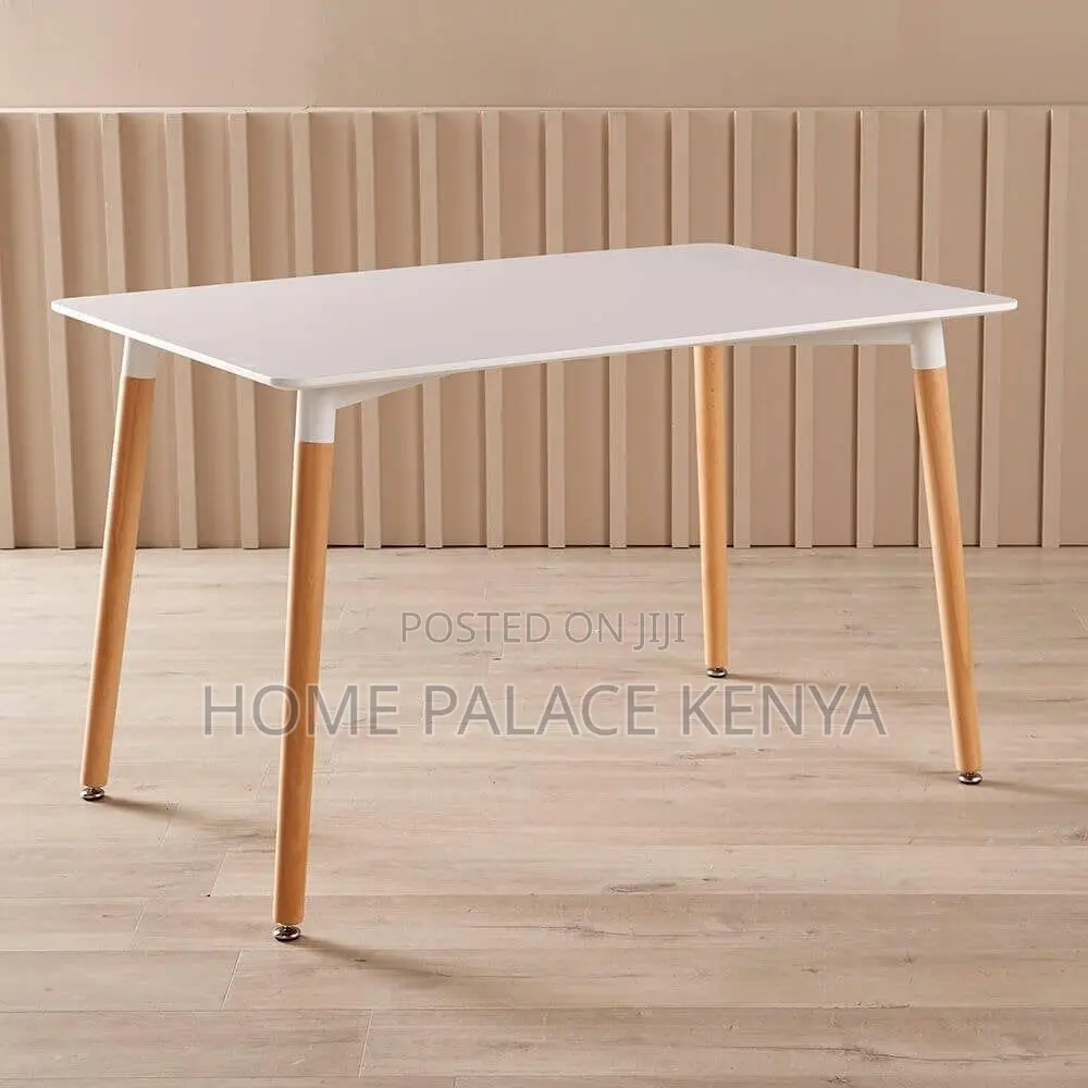 Dining Table; Spacious Dining Table for Family Meals and Guests