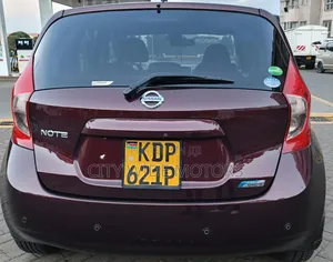 Nissan Note 2016 Maroon
