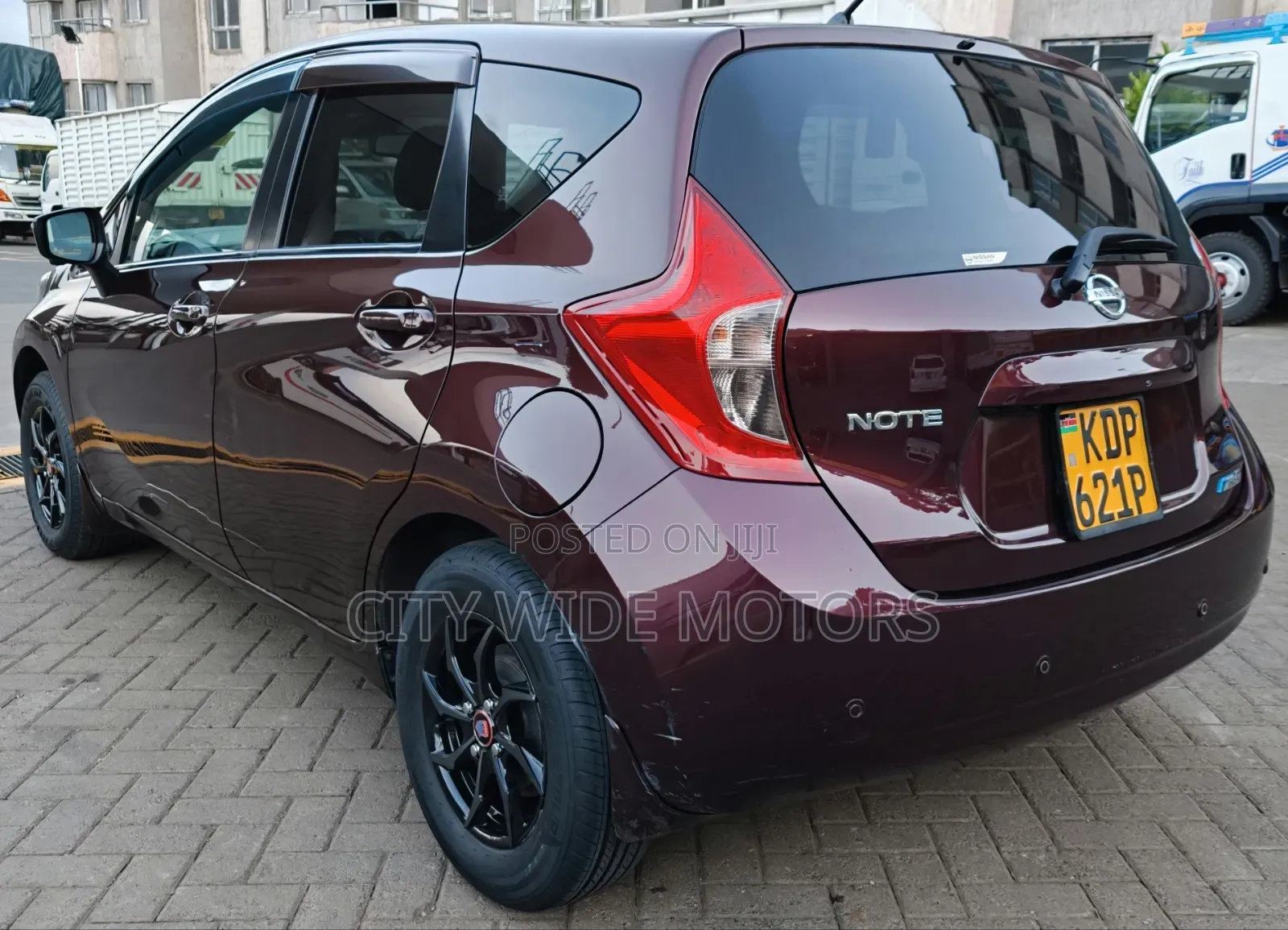 Nissan Note 2016 Maroon