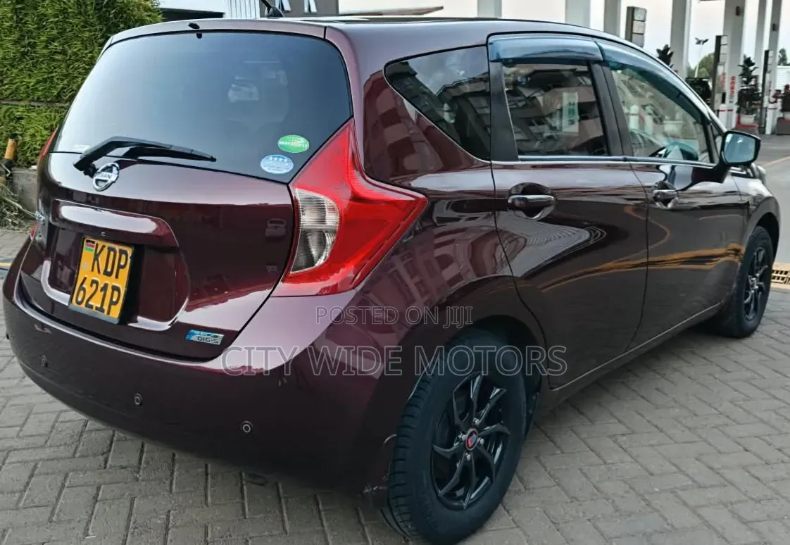 Nissan Note 2016 Maroon