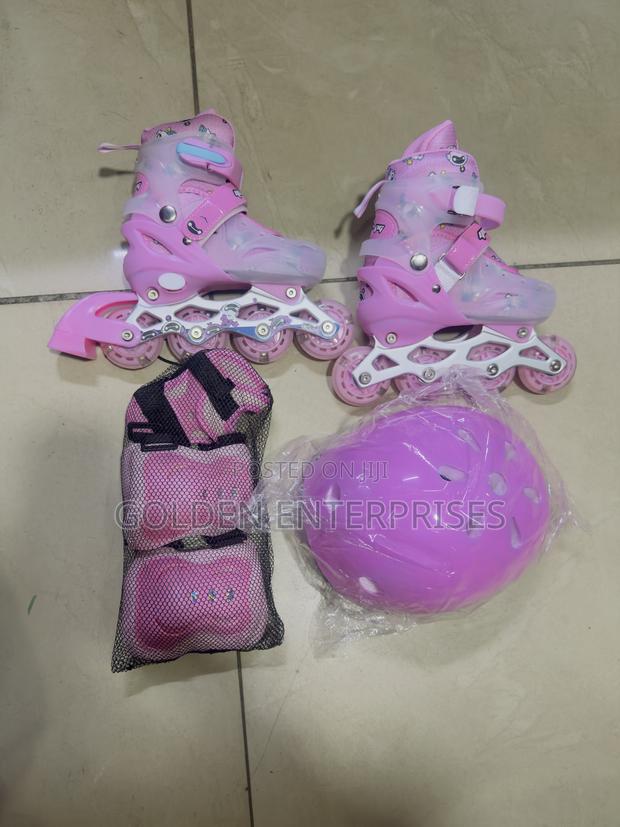 Girl Pink Skate Shoes Full Set