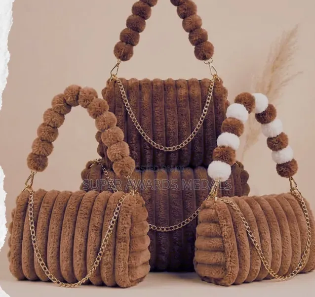 Shoulder Bags