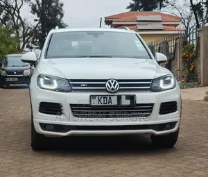 Volkswagen Touareg 2014 White